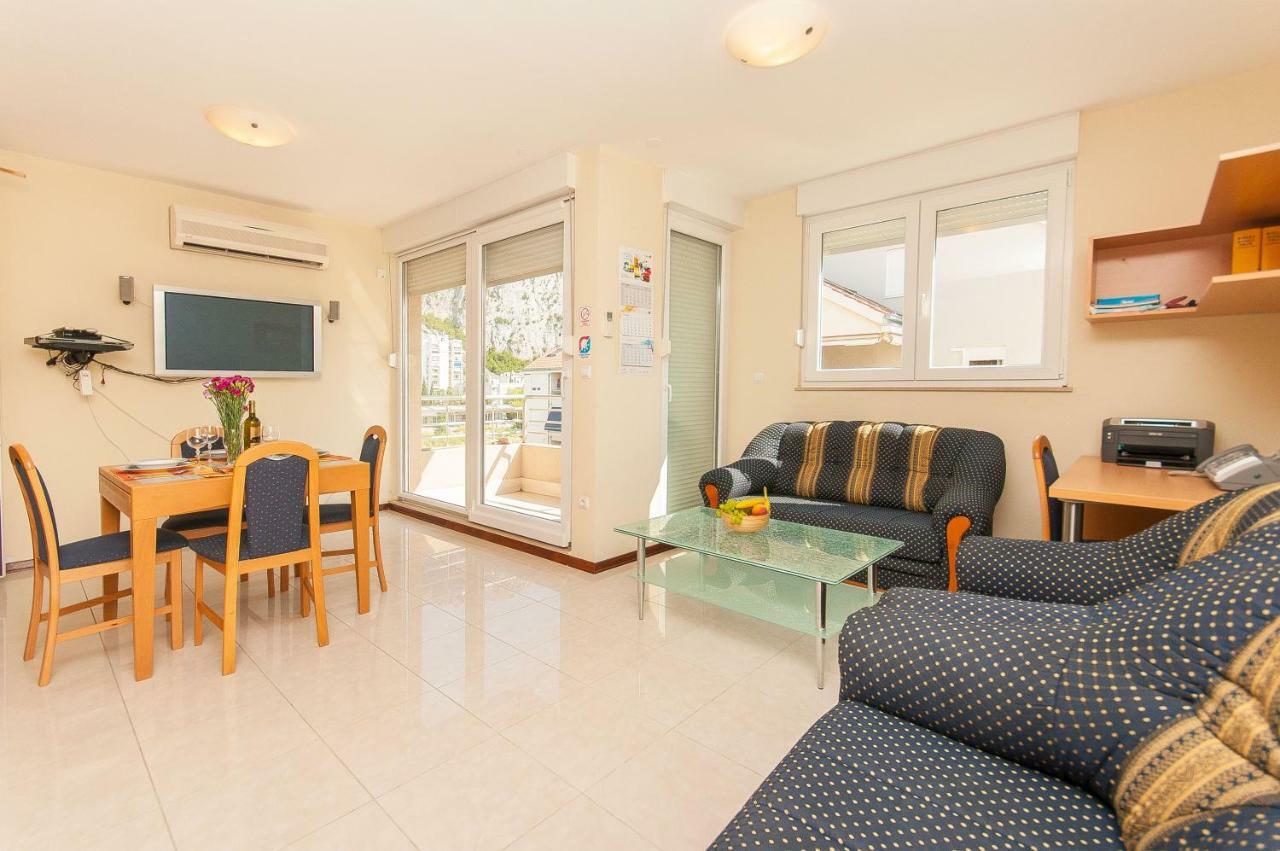 Modern New Flat Next To River Cetina Omiš Εξωτερικό φωτογραφία